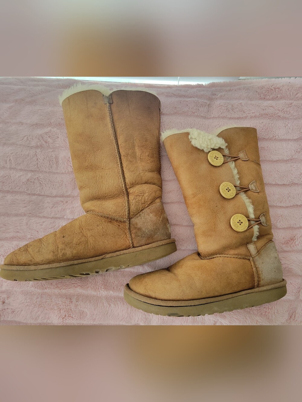 UGG Plush Sheepskin Lining Light Beige Tall Used Fur Boots Genuine Leather Sz 7